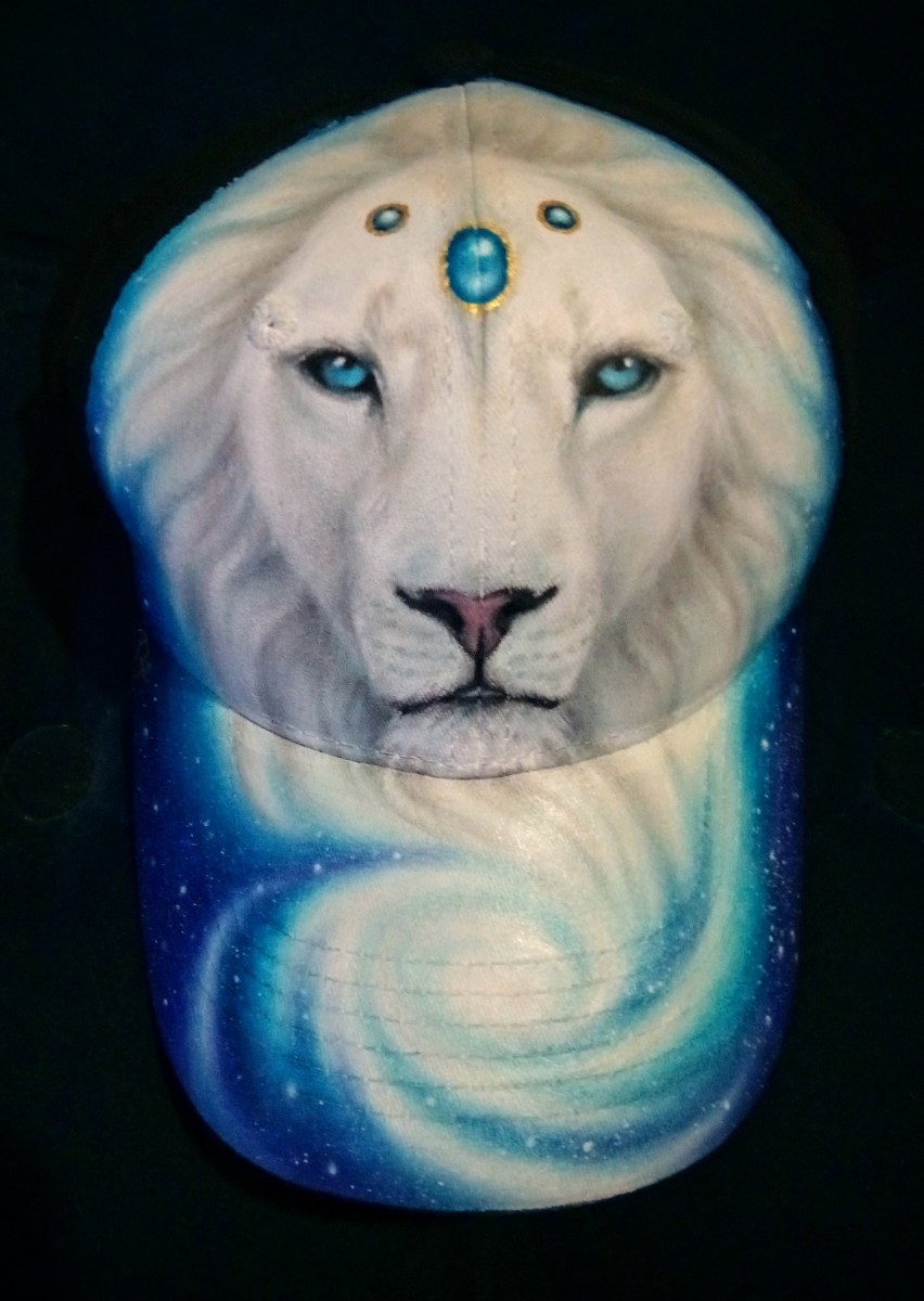 White Lion Hat ~ Sold!